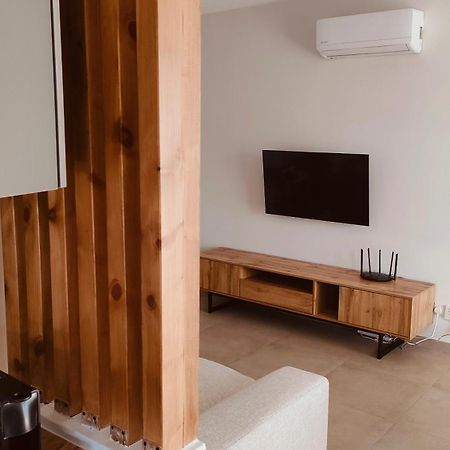 Two Bedroom Apartment With Pool Paphos 外观 照片