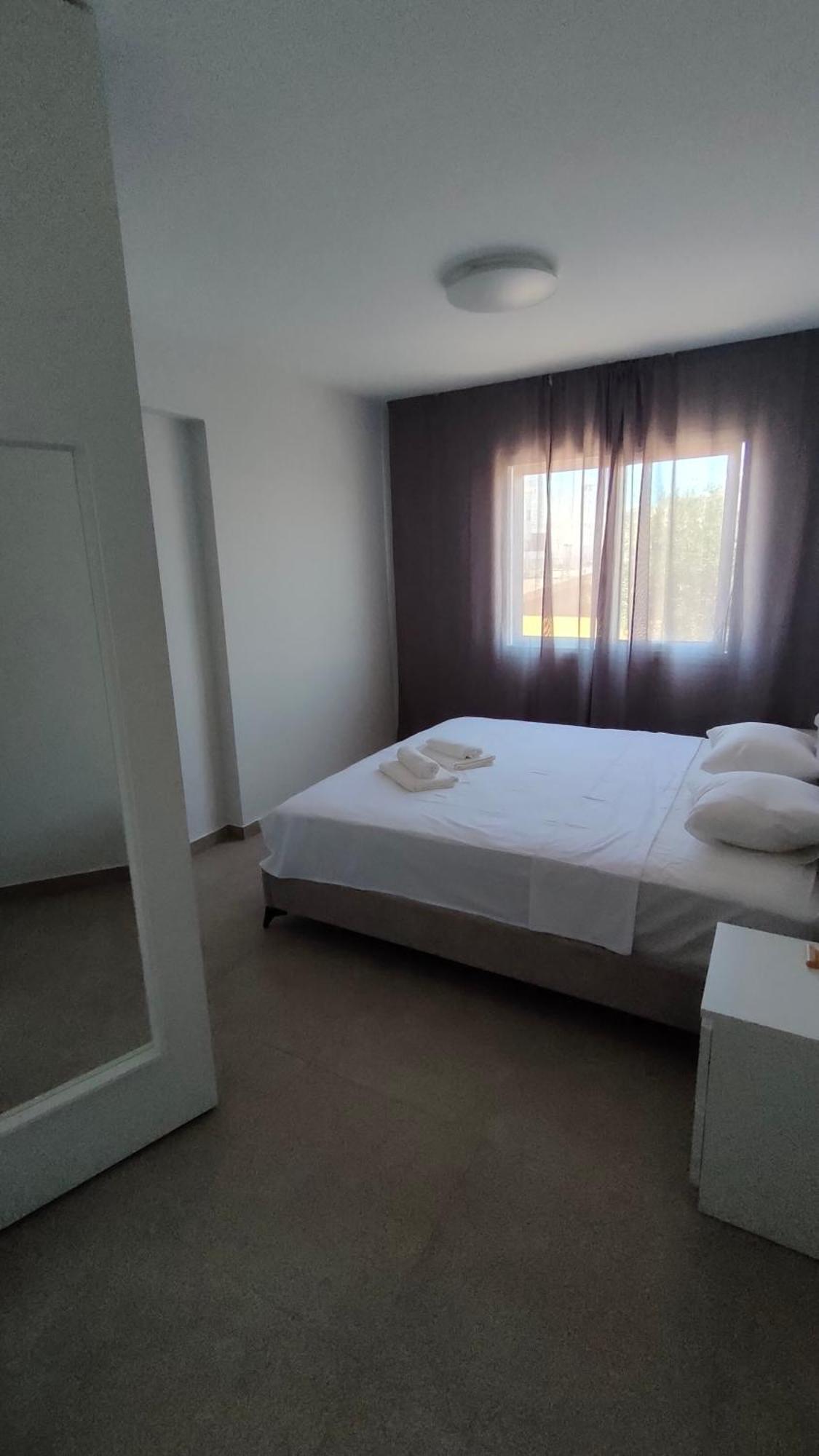 Two Bedroom Apartment With Pool Paphos 外观 照片